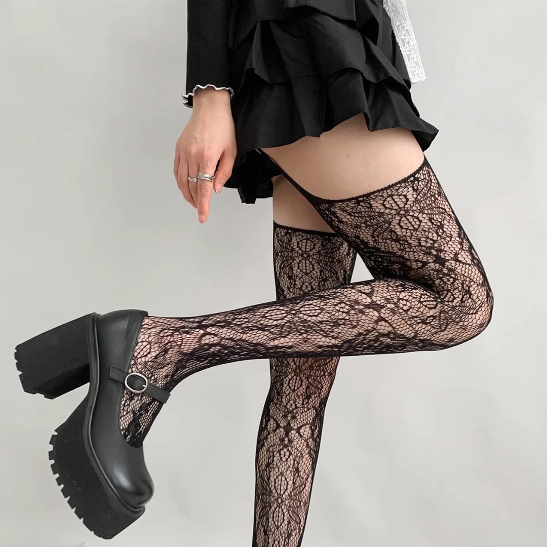 Crimson Veil Tights