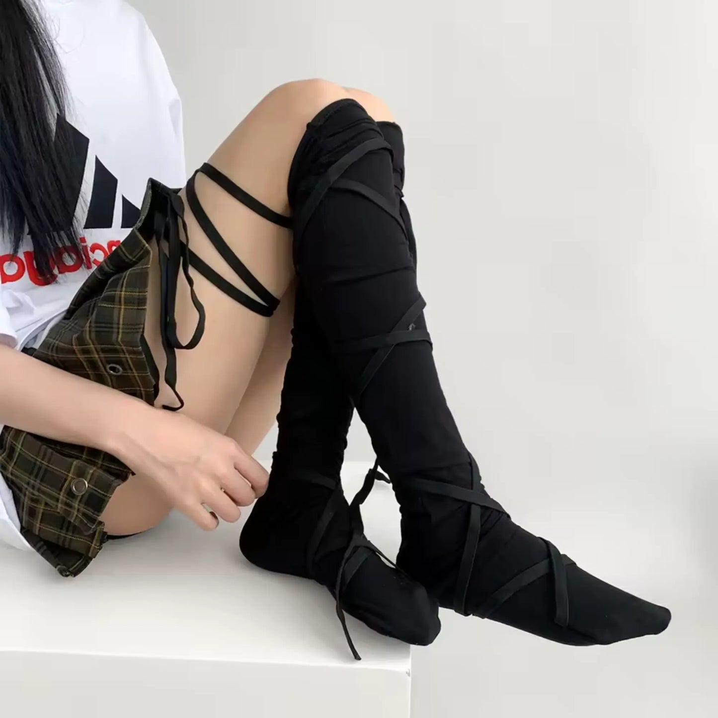 Lacebound Socks